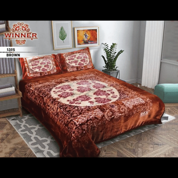Premium Blanket Set - Image 4