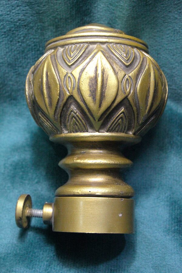 Ornate Brass Pipe End Stopper - Image 3